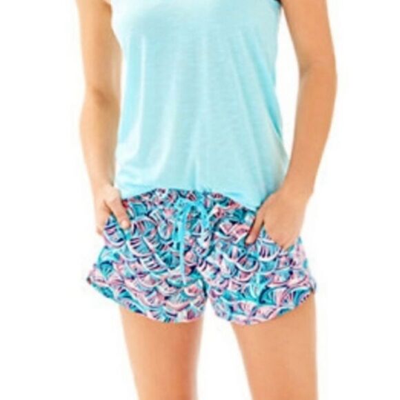 Lilly Pulitzer Run Around Short Bright Navy Neptune's Net Sz L - Picture 3 of 12